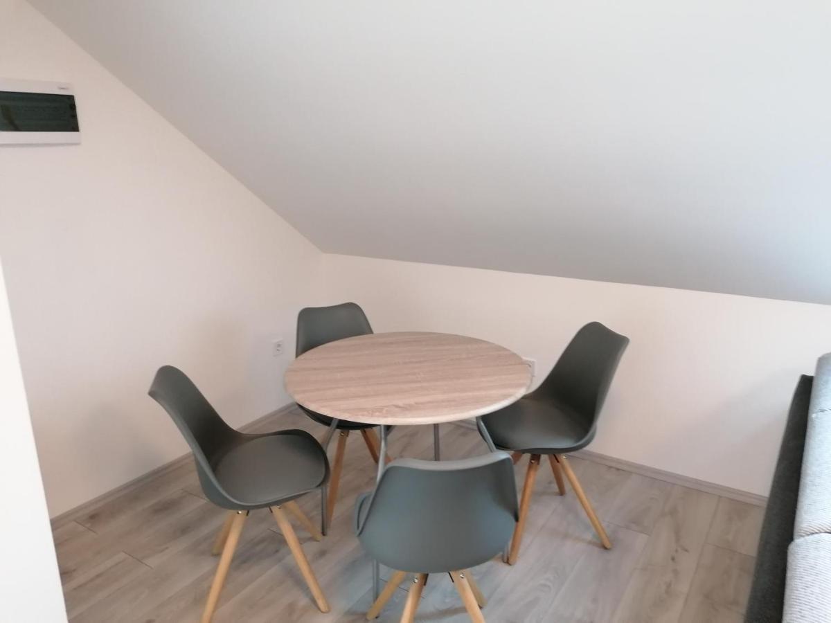 Mohacs Apartman Bagian luar foto